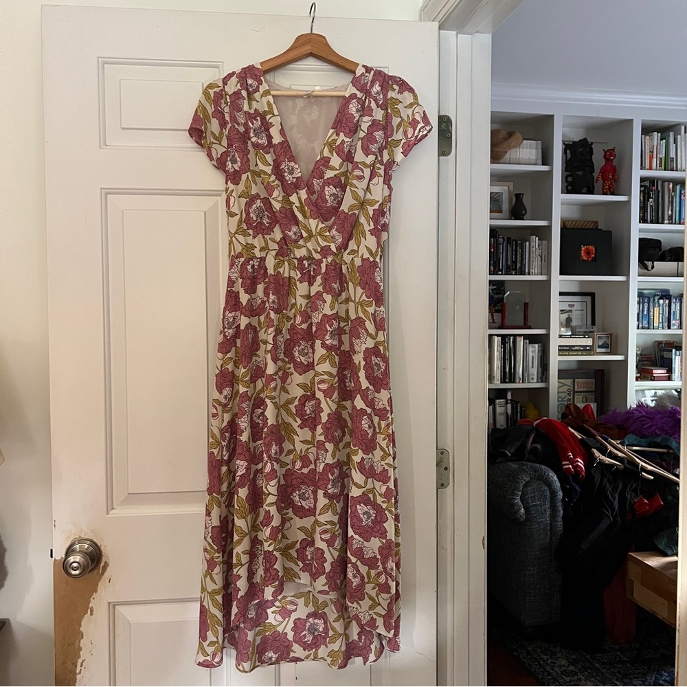Leith High Low Flutter Sleeve Floral Dress Sz M